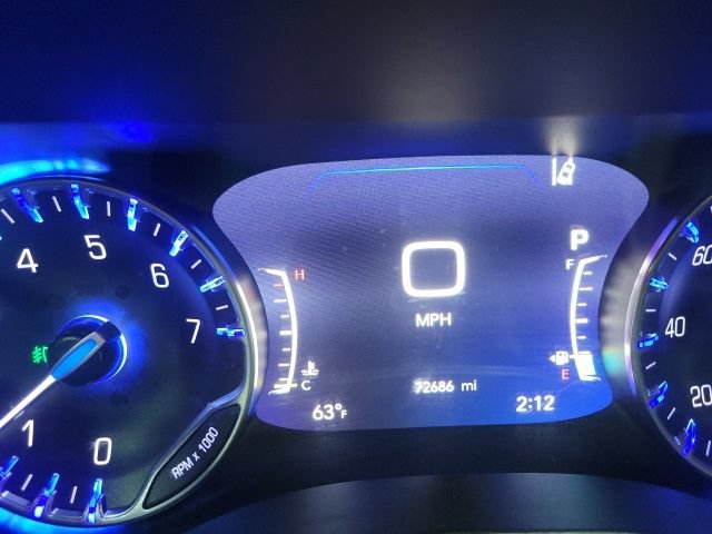 Used 2023 Chrysler Pacifica Touring-L FWD image 25