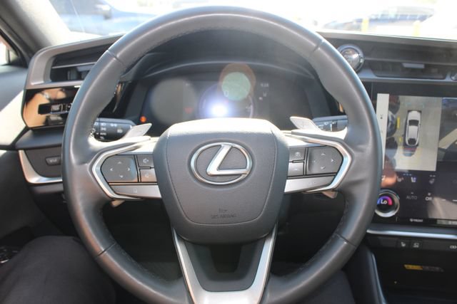 Certified 2023 Lexus RZ 450e Premium w/ Technology Package AWD/4WD image 16
