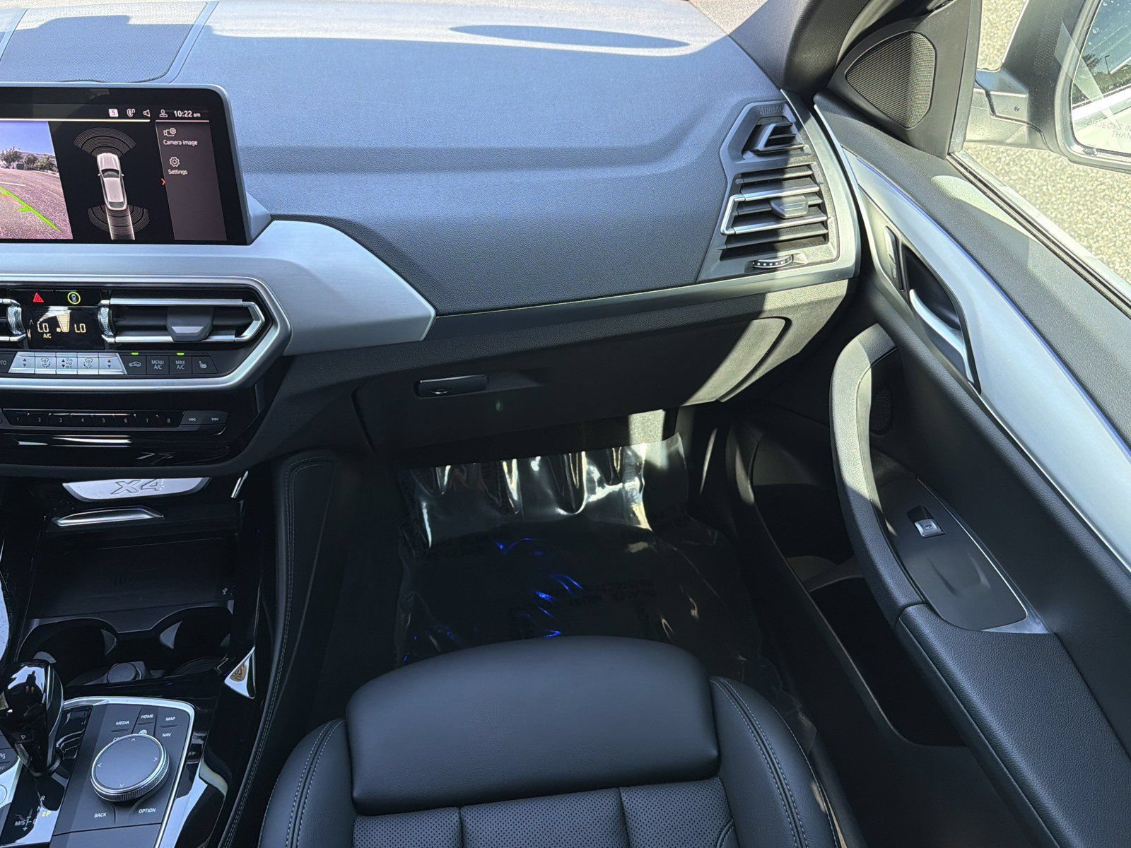 Certified 2025 BMW X4 xDrive30i AWD/4WD image 17