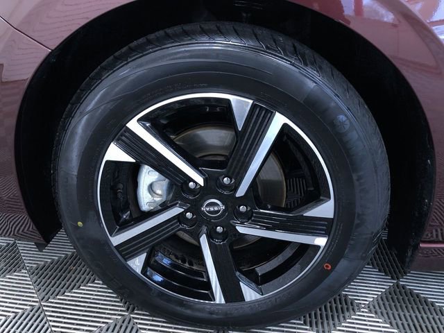 Used 2025 Nissan Sentra SV FWD image 17