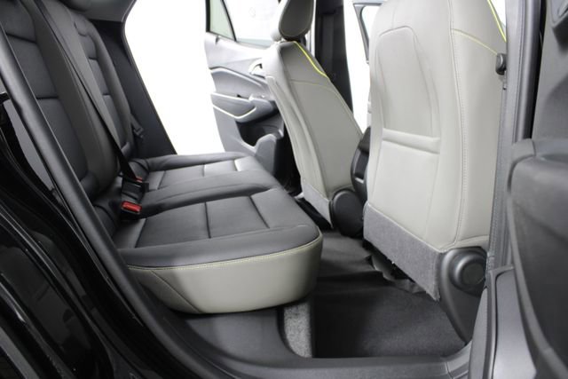 New 2026 Chevrolet Trax ACTIV w/ Driver Confidence Package image 19