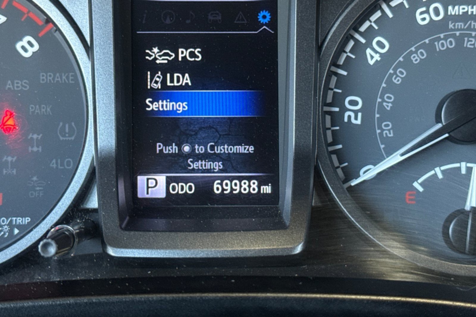 Certified 2022 Toyota Tacoma TRD Sport w/ TRD Premium Sport Package AWD/4WD image 24