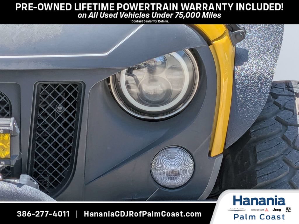 Used 2015 Jeep Wrangler Sport AWD/4WD image 9