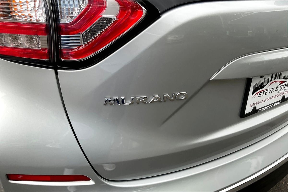 Used 2016 Nissan Murano SV AWD/4WD image 23