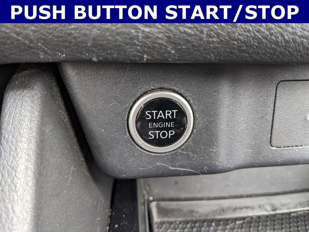 Used 2023 Nissan Rogue SV FWD image 13