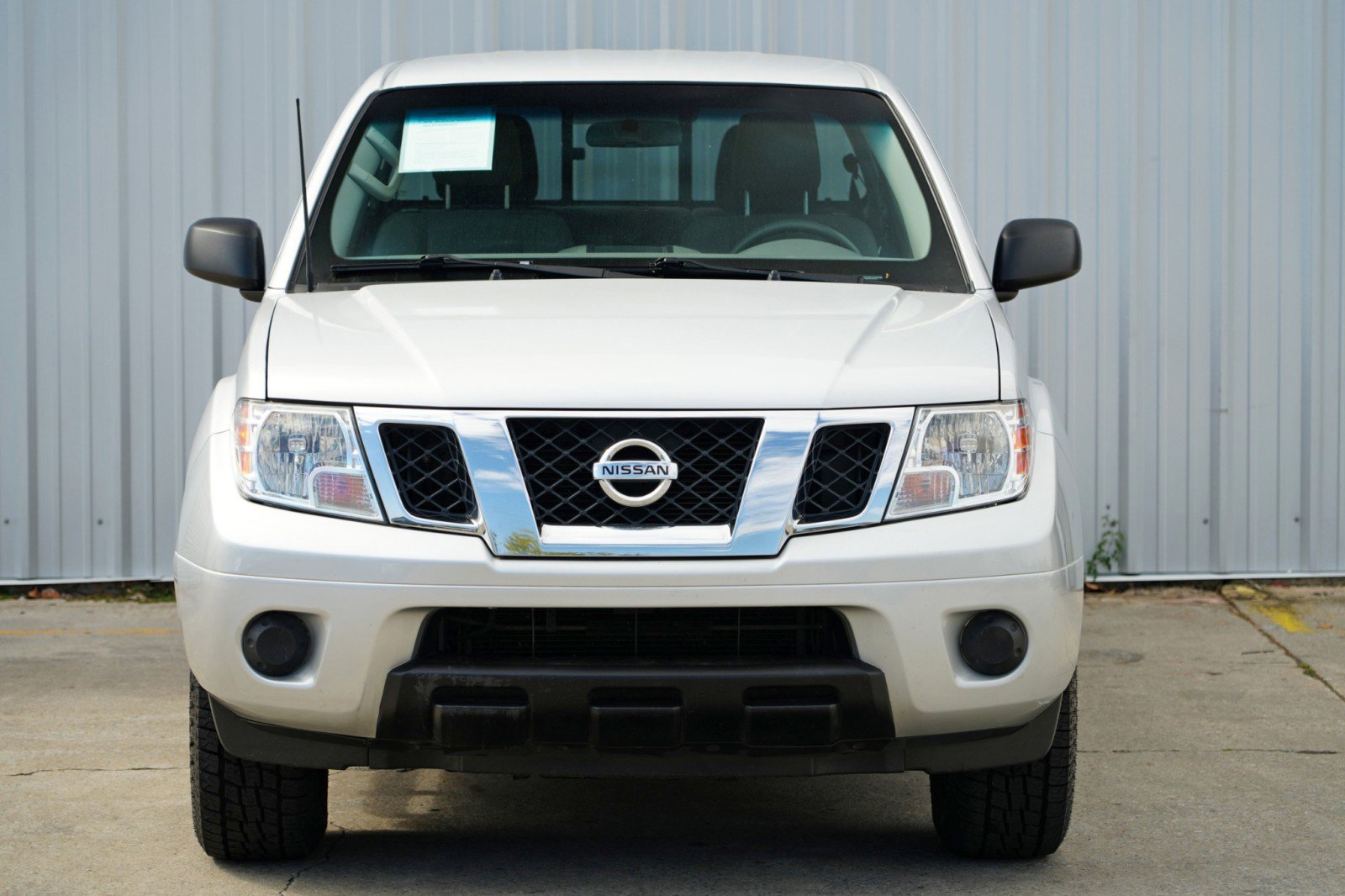 Used 2019 Nissan Frontier SV image 37