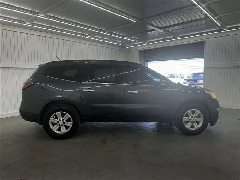 Used 2013 Chevrolet Traverse LT image 5