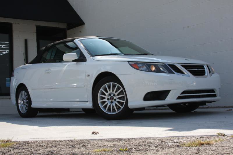 Used 2009 Saab 9-3 2.0T image 8