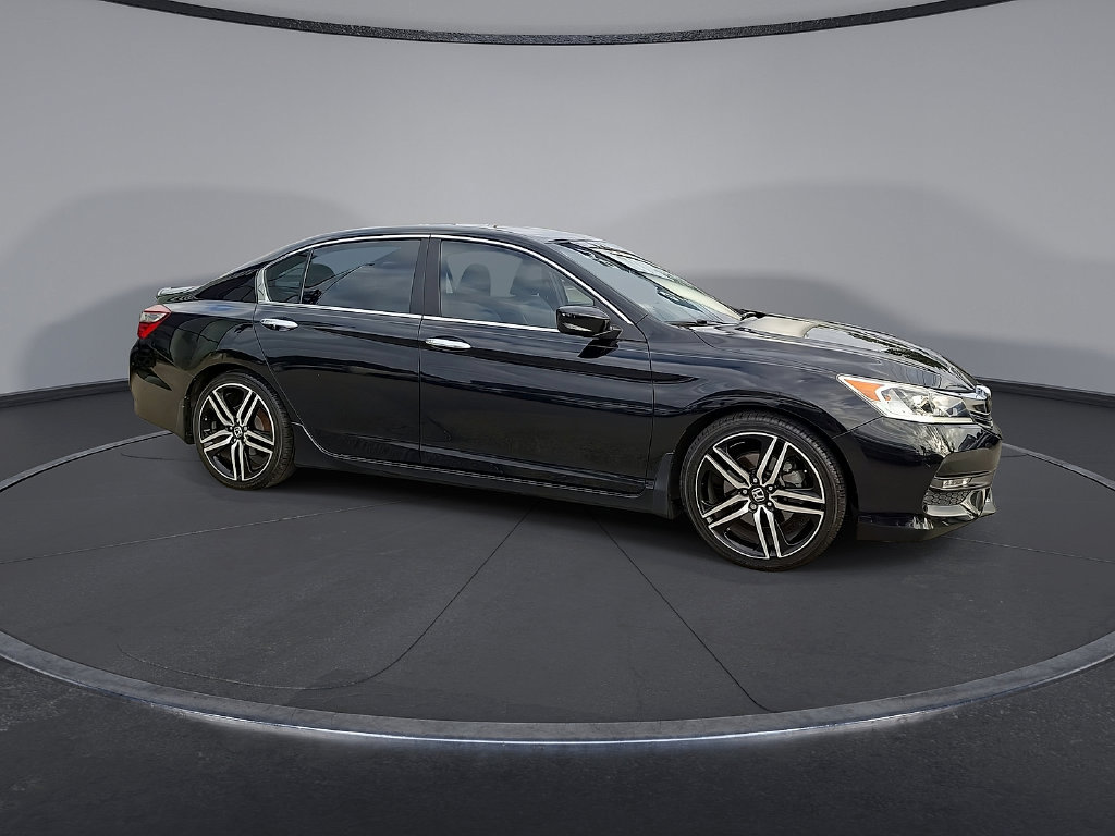 Used 2016 Honda Accord Sport image 6