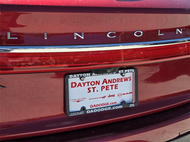 Used 2017 Lincoln MKX Reserve image 11