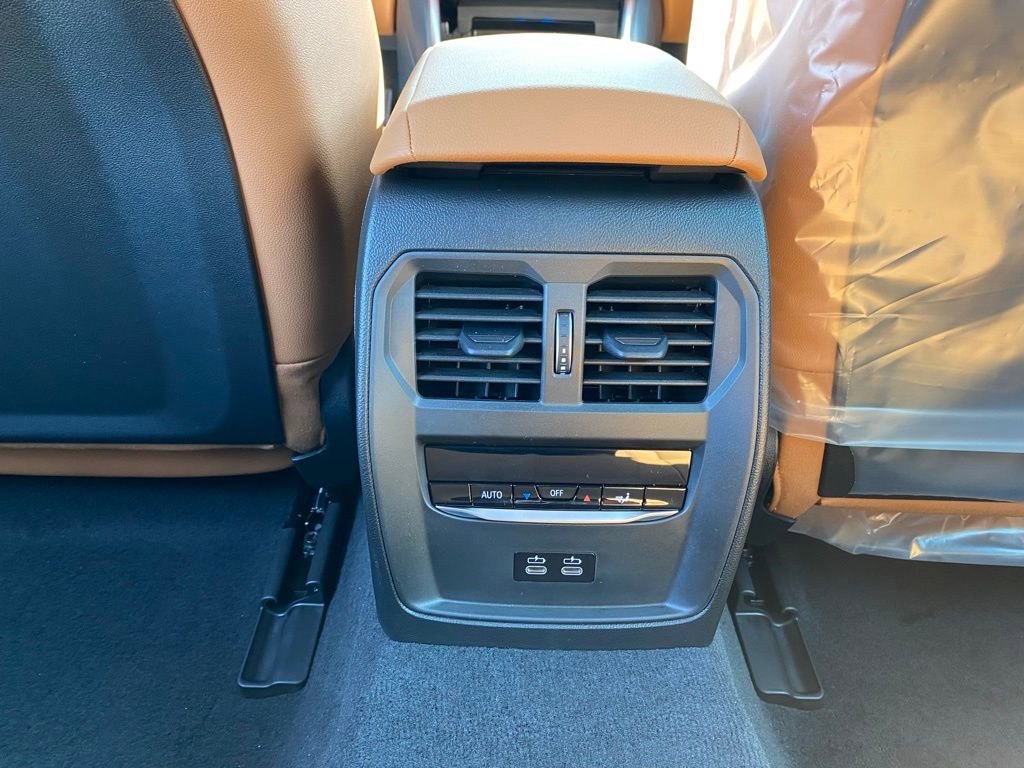 New 2026 BMW i4 xDrive40i w/ Premium Package AWD/4WD image 8