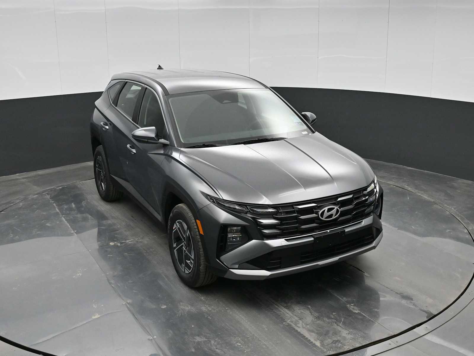 New 2026 Hyundai Tucson Blue SE image 22