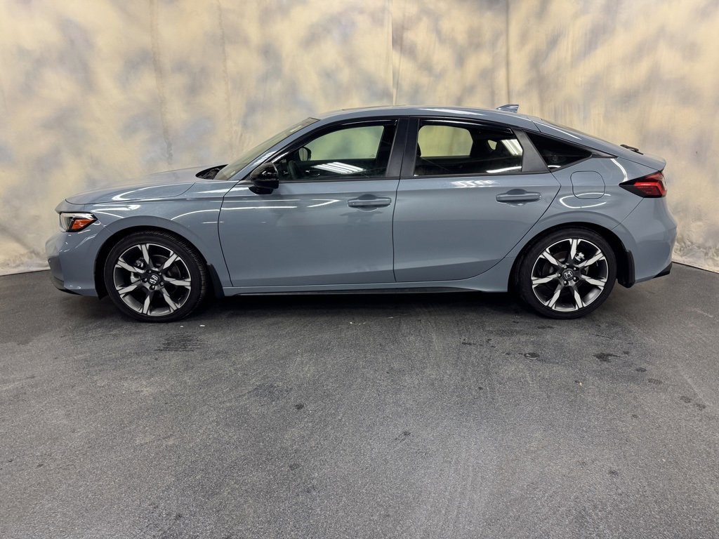 Used 2025 Honda Civic Sport Touring image 3