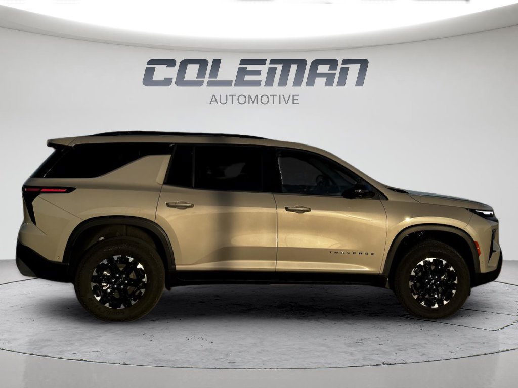 New 2027 Chevrolet Traverse Z71 w/ Enhanced Driving Package AWD/4WD image 8