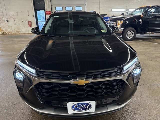 New 2026 Chevrolet Trax LT image 2