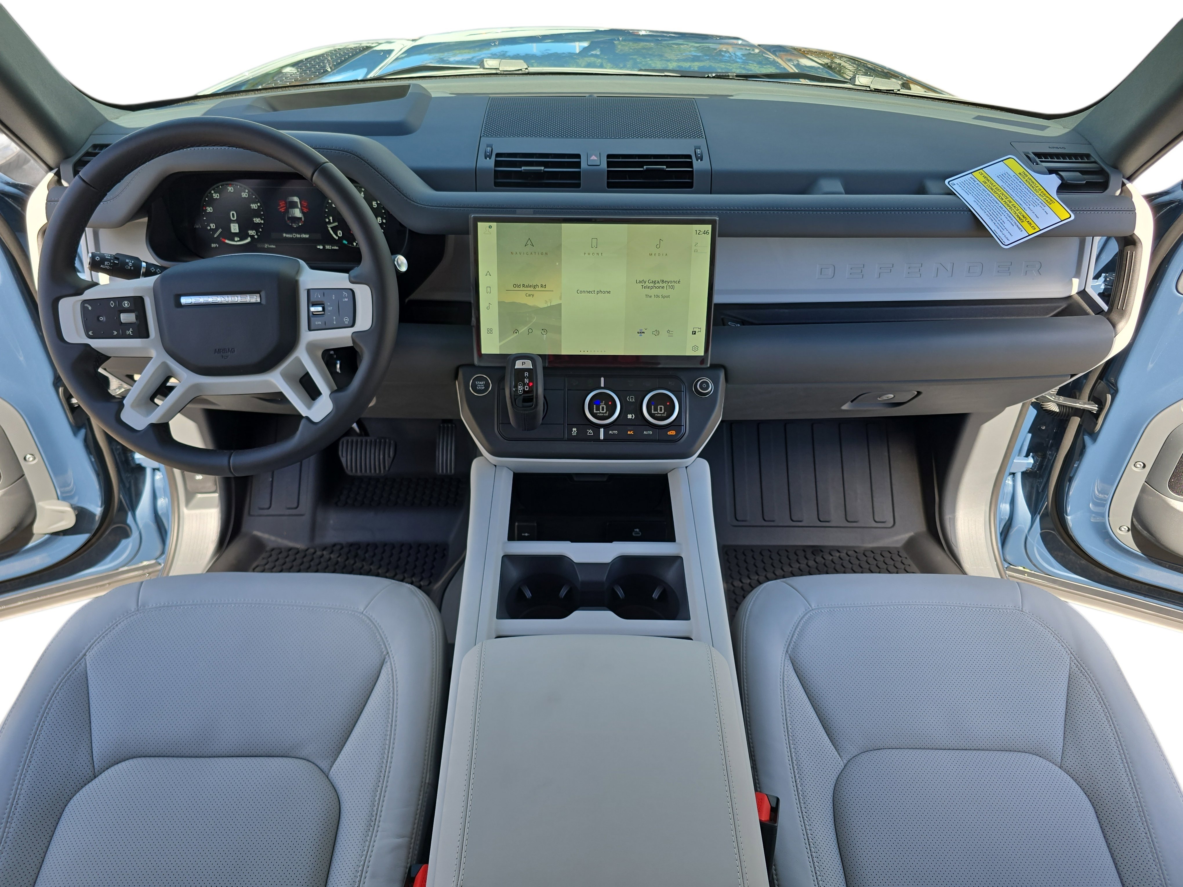 New 2026 Land Rover Defender 110 S image 9