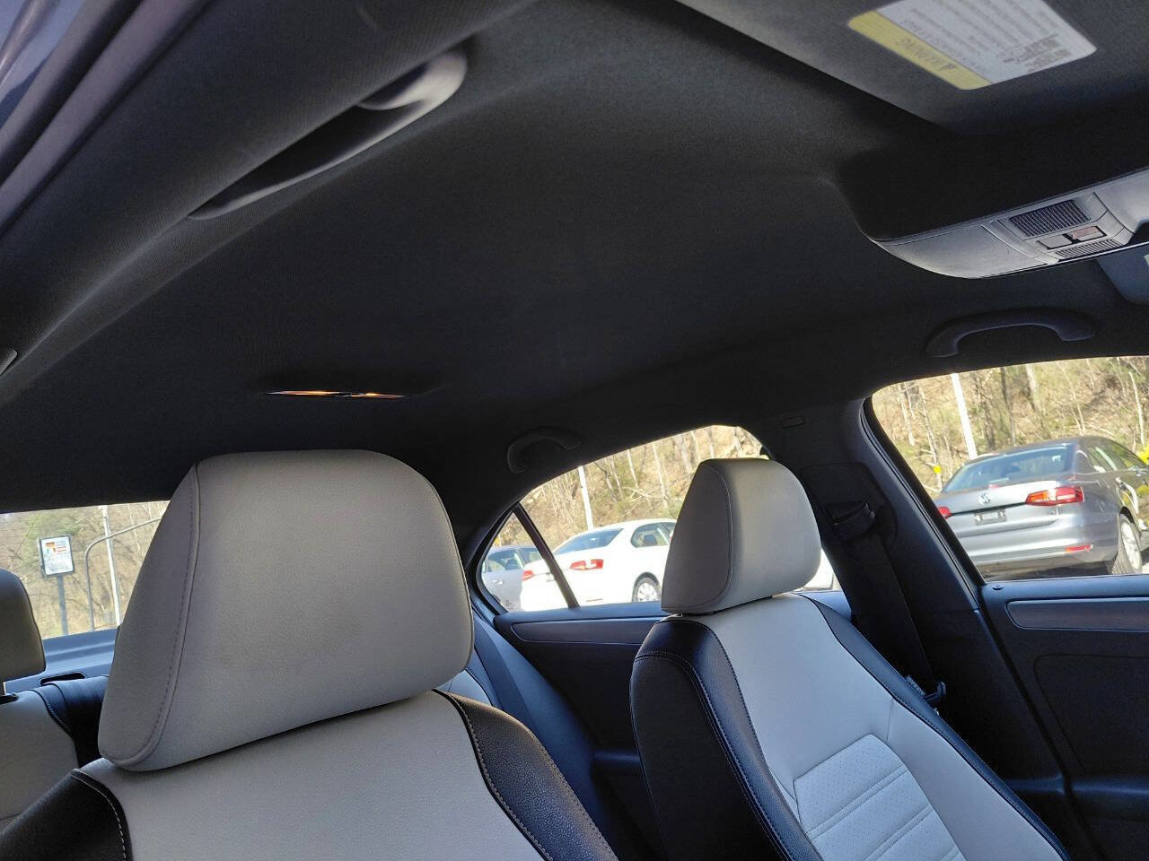 Used 2016 Volkswagen Jetta Sport image 13