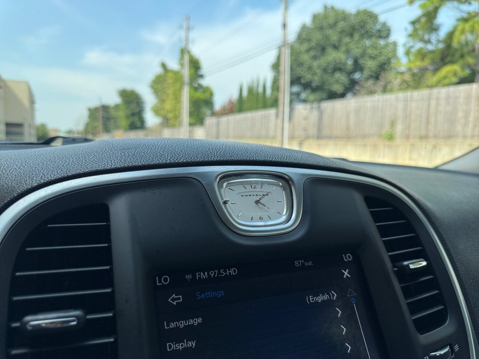 Used 2018 Chrysler 300 Touring L RWD image 29