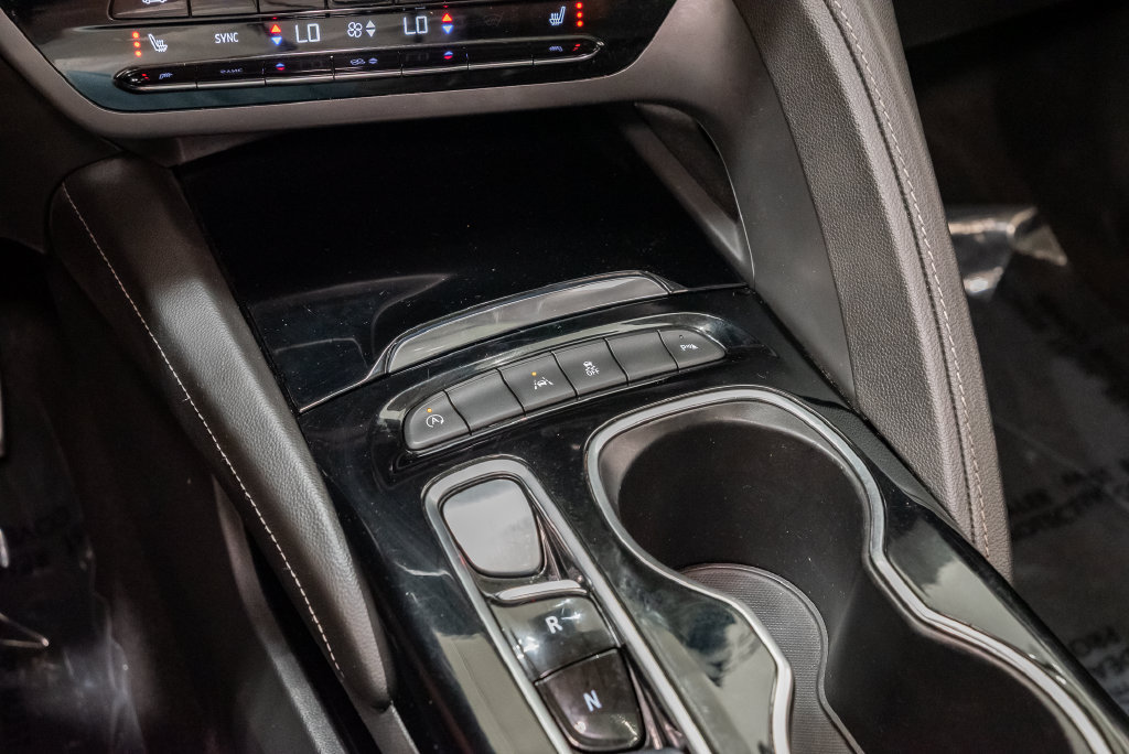 Used 2023 Buick Envision Essence w/ Sport Touring Package FWD image 29