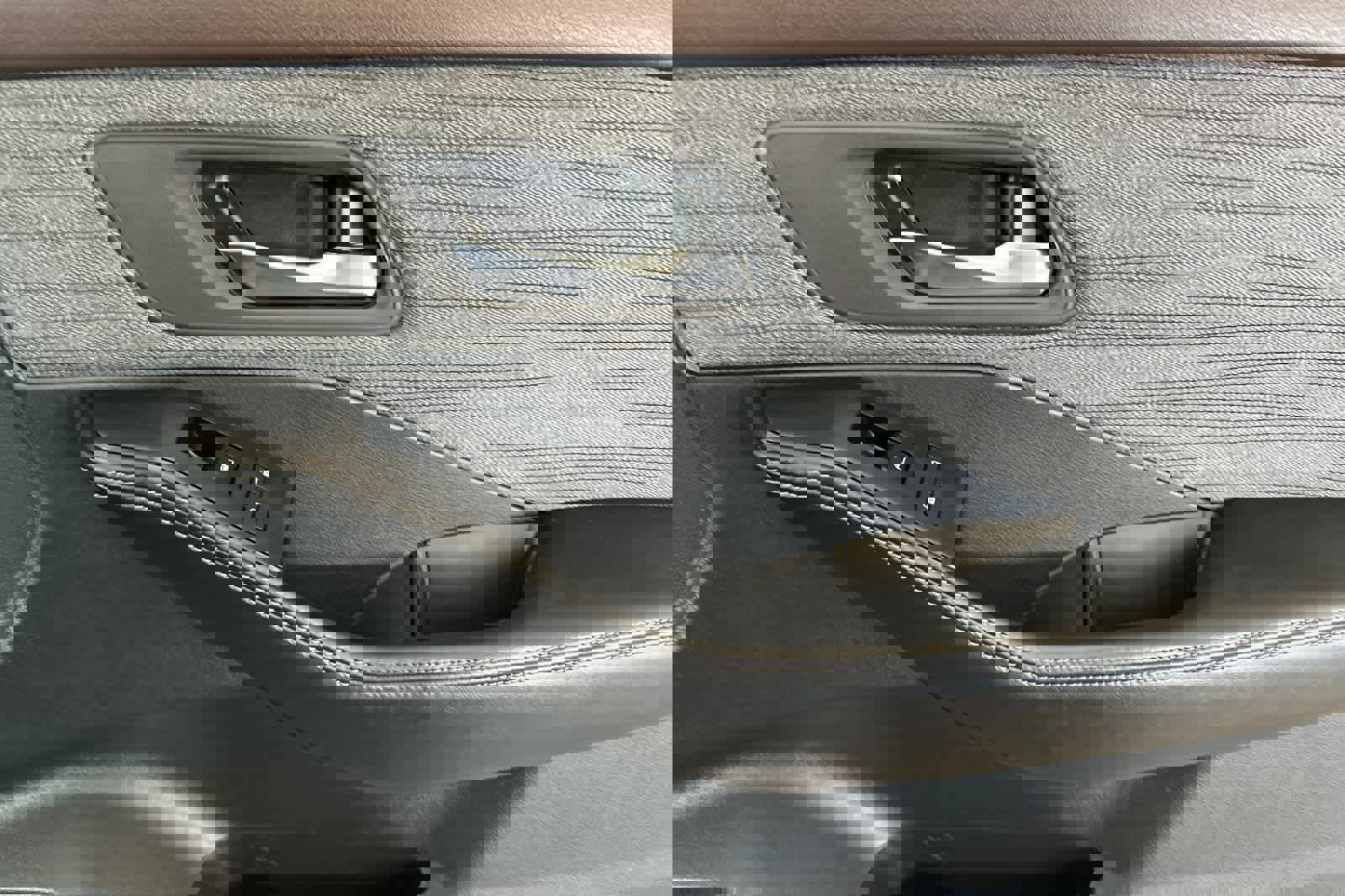 Used 2022 Nissan Rogue SV image 19