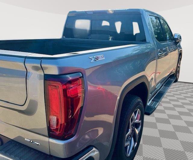 Used 2023 GMC Sierra 1500 SLT w/ SLT Premium Plus Package image 4
