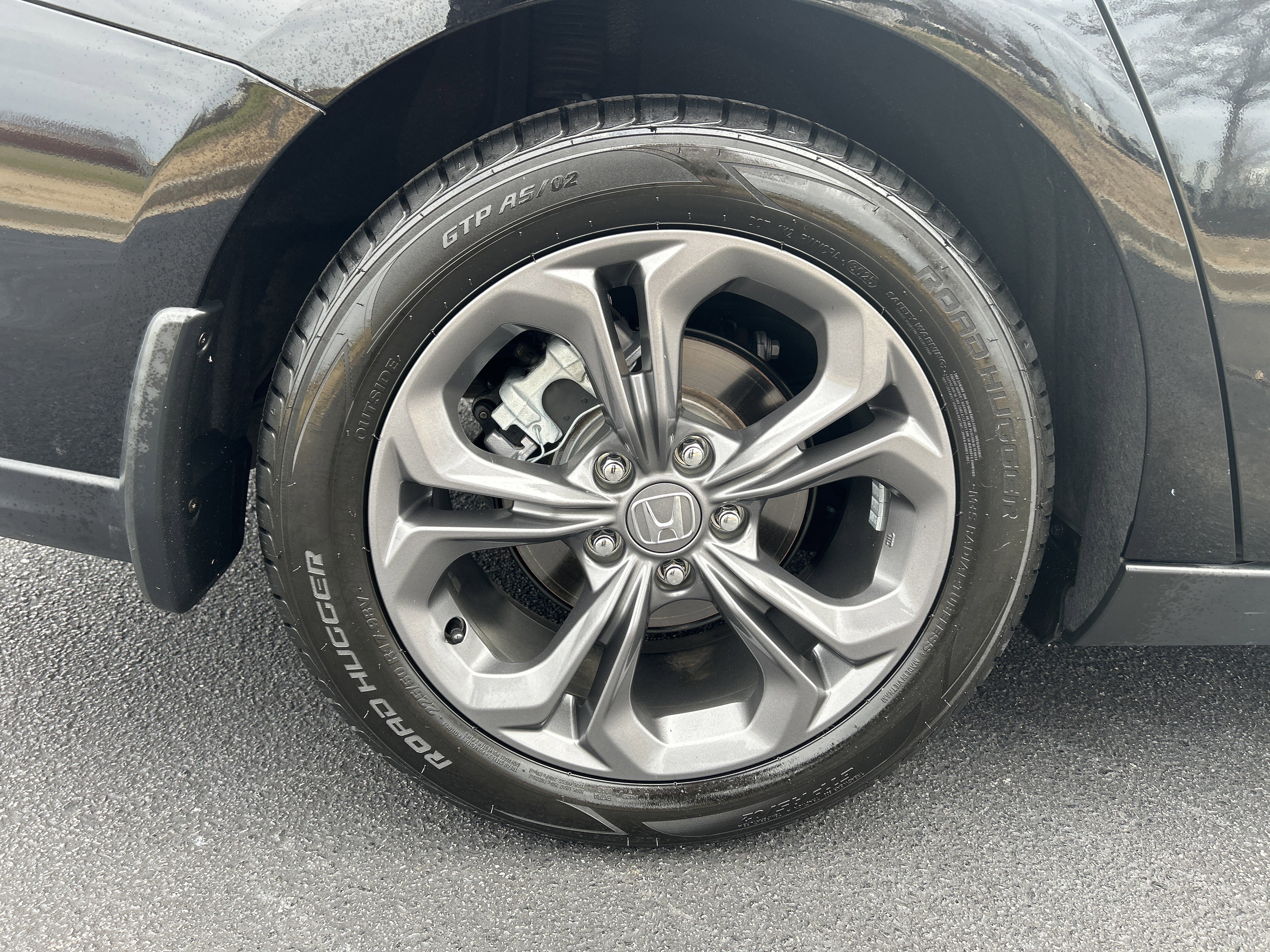 Used 2023 Honda Accord EX image 34