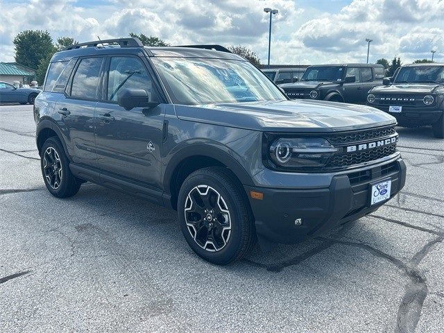 New 2025 Ford Bronco Sport Outer Banks w/ Outer Banks Tech Package+ image 2