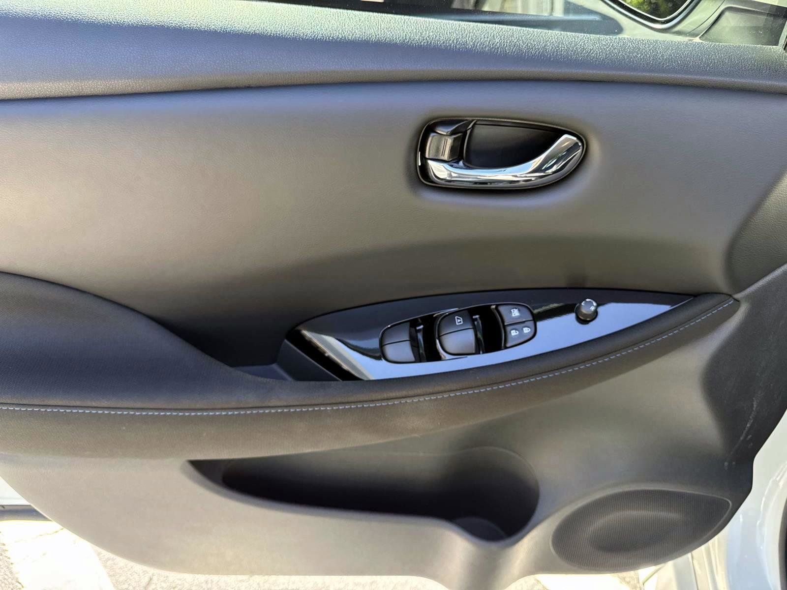 Used 2023 Nissan Leaf SV Plus image 7