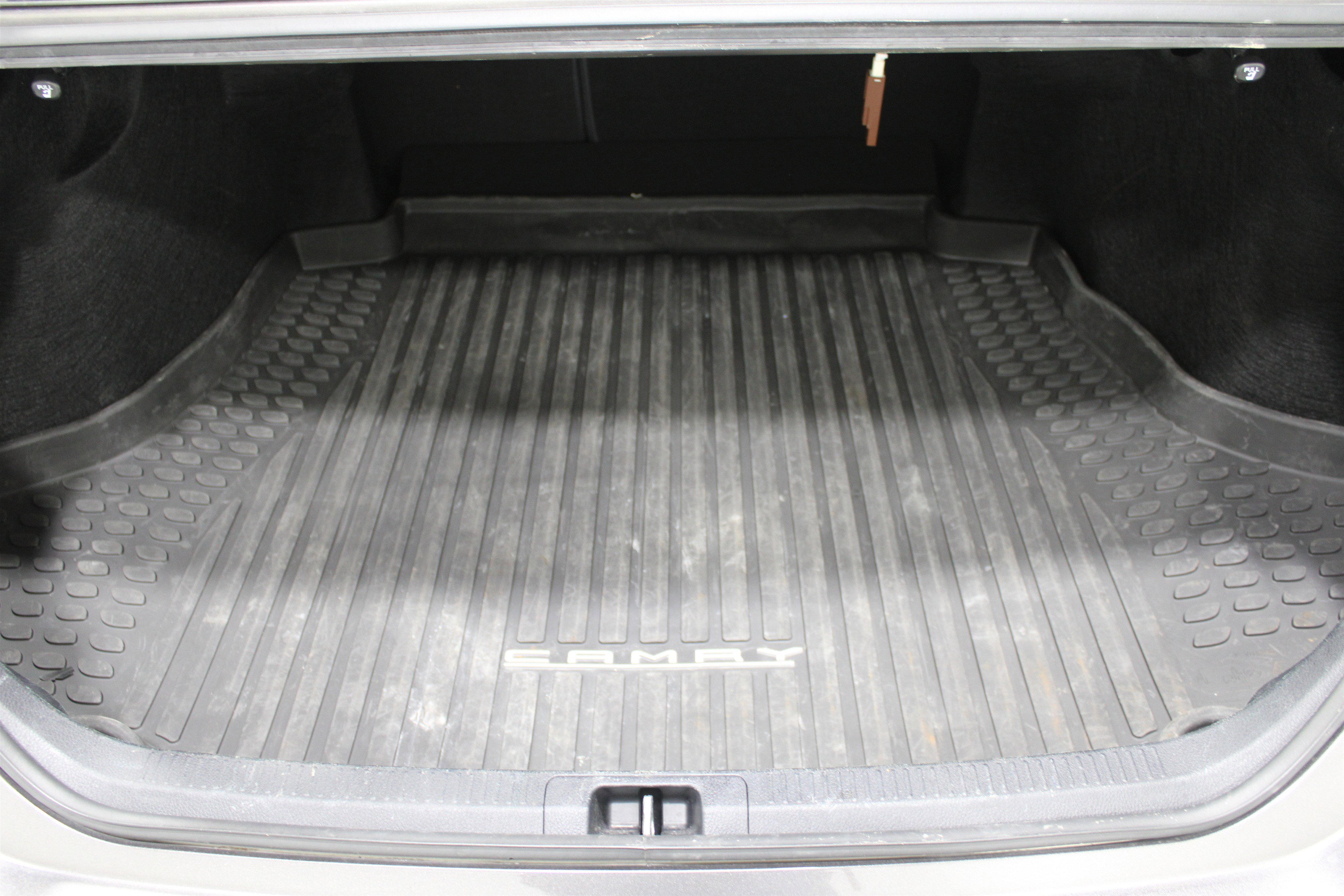 Used 2023 Toyota Camry XLE image 22