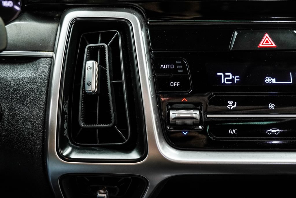 Used 2023 Kia Sorento S w/ Panoramic Sunroof Package FWD image 30