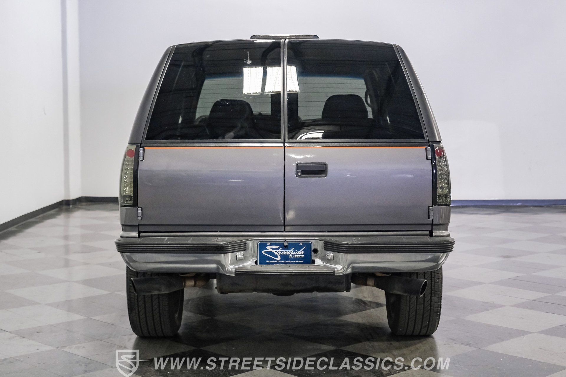 Used 1995 Chevrolet Tahoe 4WD 2-Door image 10