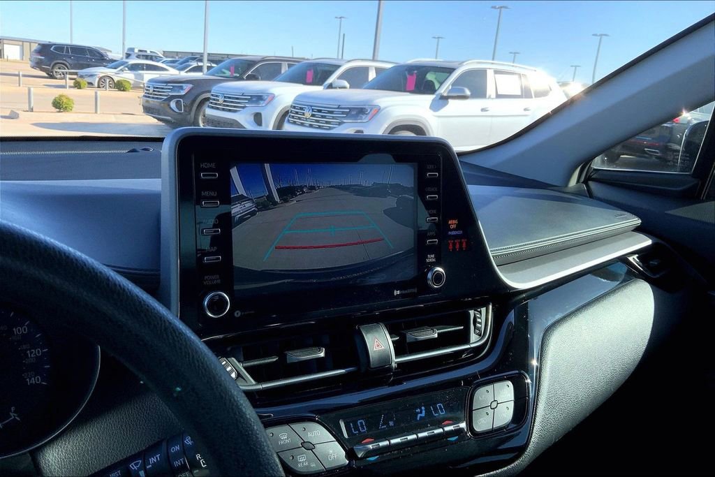 Used 2020 Toyota C-HR LE image 20