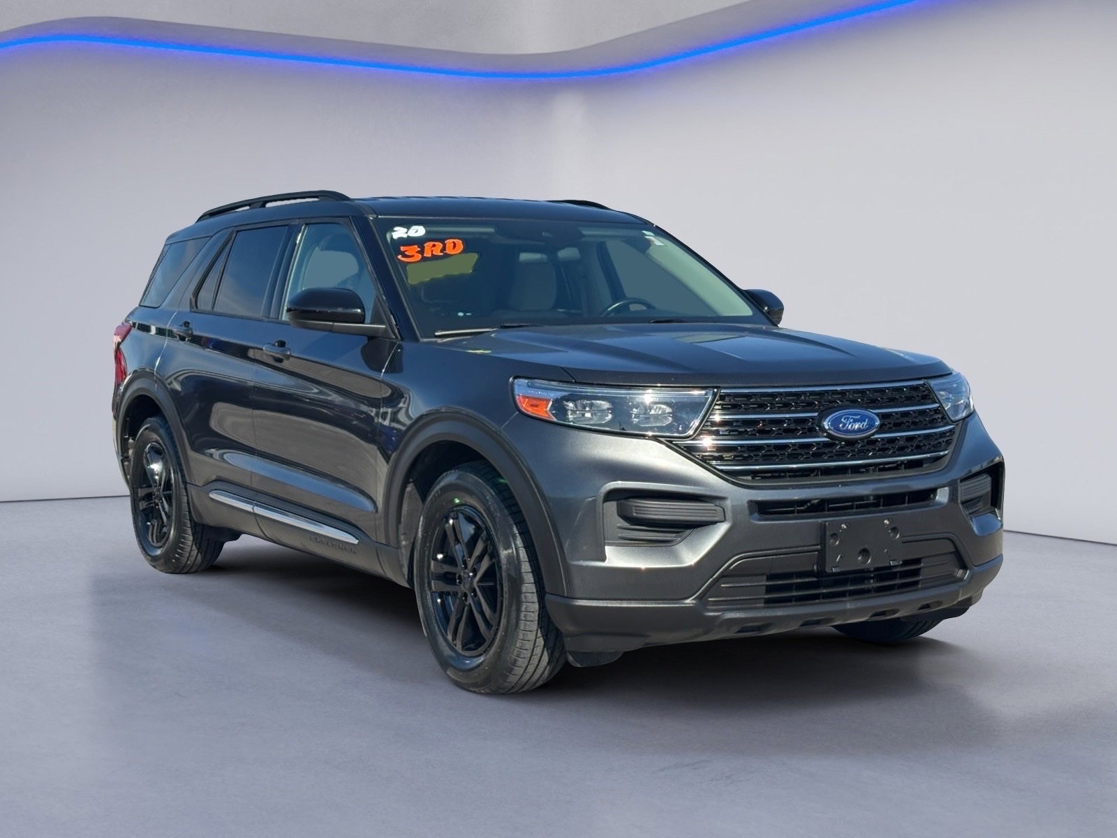 Used 2020 Ford Explorer XLT image 8