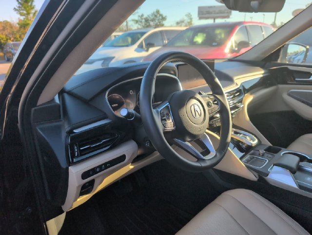 Used 2023 Acura MDX w/ Technology Package FWD image 33