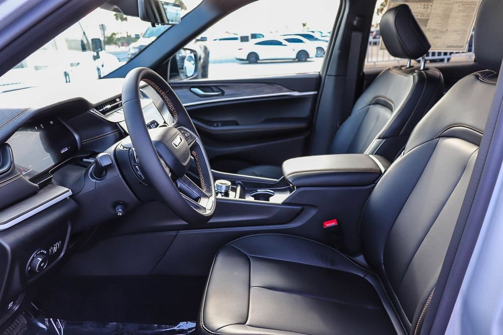 New 2026 Jeep Grand Cherokee Limited AWD/4WD image 22