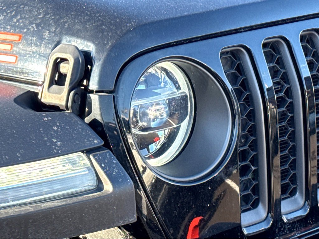 Certified 2022 Jeep Gladiator Mojave w/ LED Lighting Group image 5
