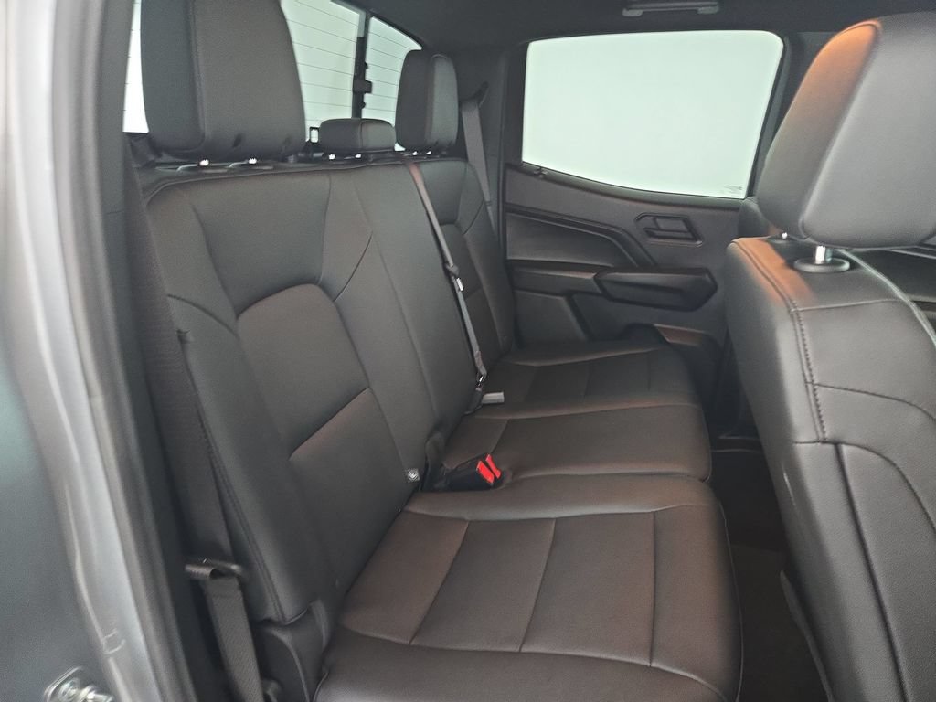 Certified 2025 Chevrolet Colorado Trail Boss AWD/4WD image 32