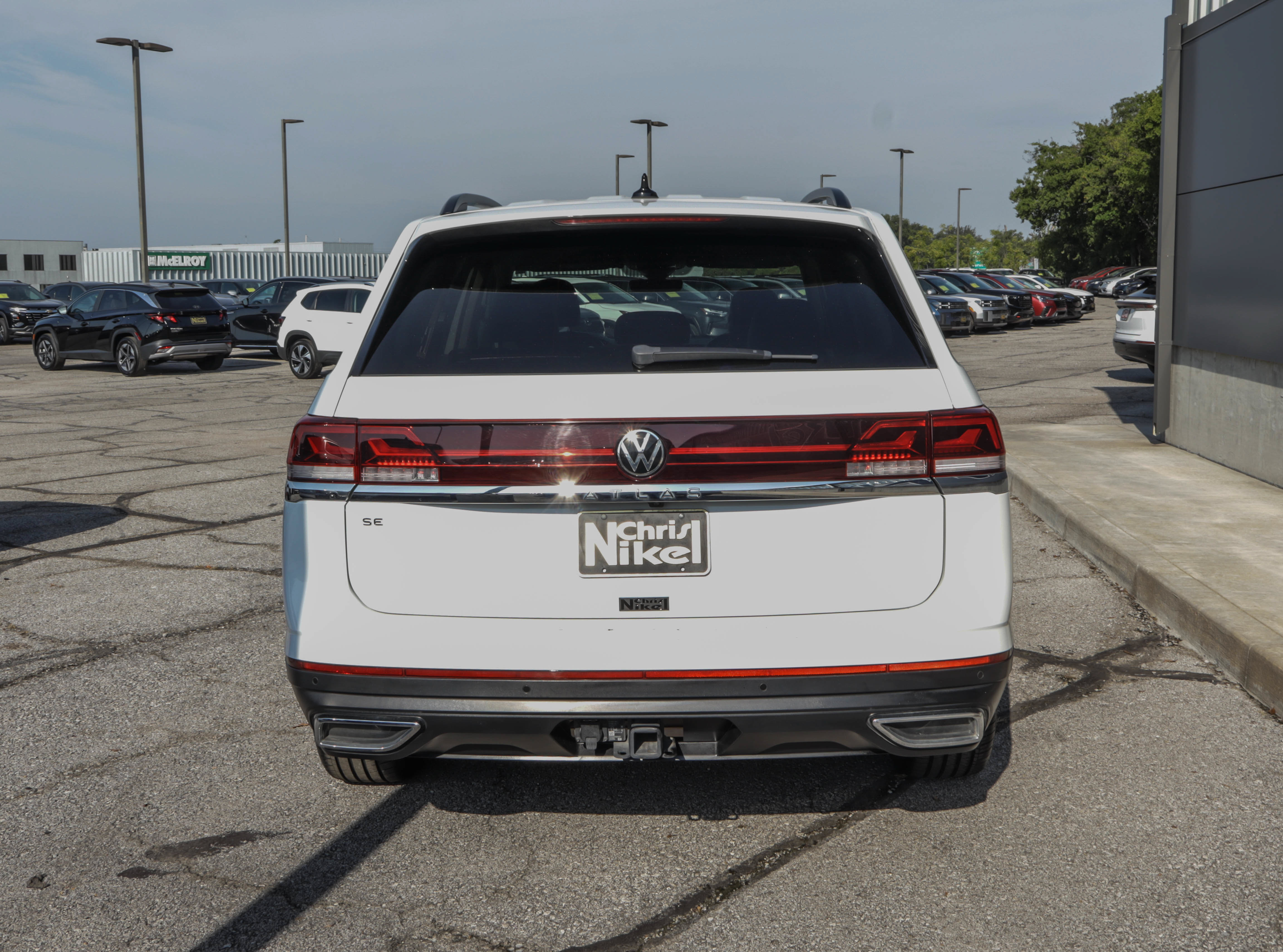 Used 2025 Volkswagen Atlas SE FWD image 5