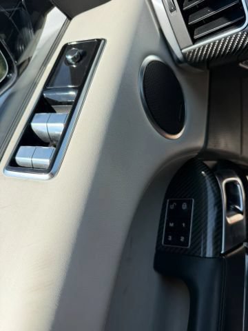 Used 2018 Land Rover Range Rover Sport SVR AWD/4WD image 23