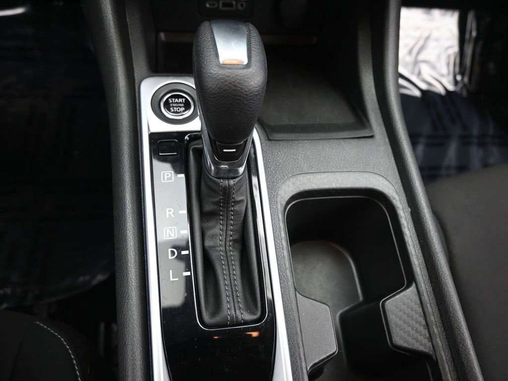 Used 2022 Nissan Sentra SV image 33