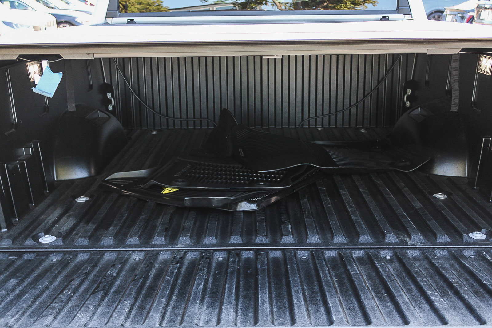 Used 2025 Toyota Tundra Platinum image 27