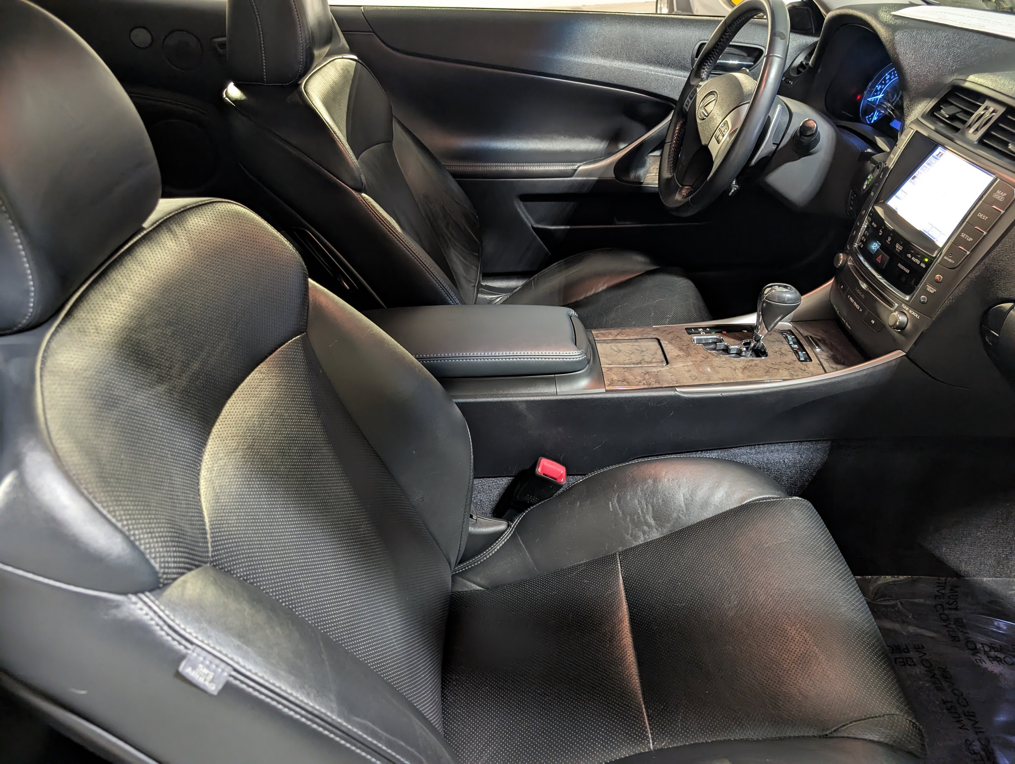 Used 2014 Lexus IS 350C w/ Luxury Package image 24