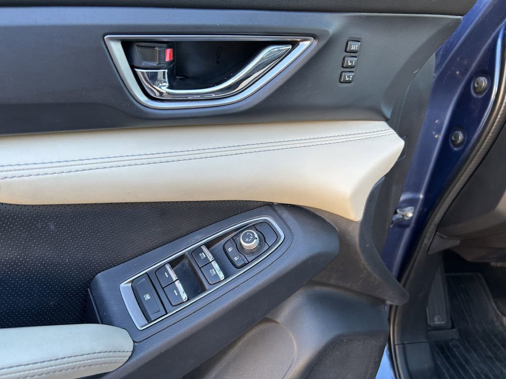 Used 2021 Subaru Ascent Limited w/ Technology Package image 4