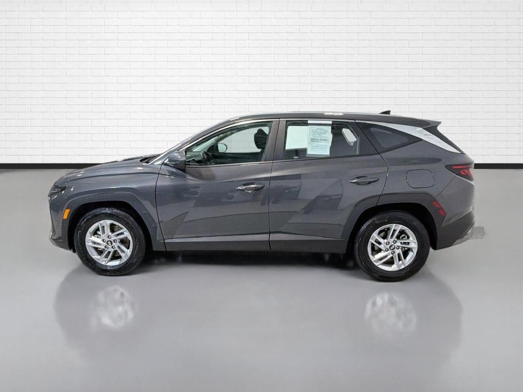 Used 2025 Hyundai Tucson SE FWD image 6