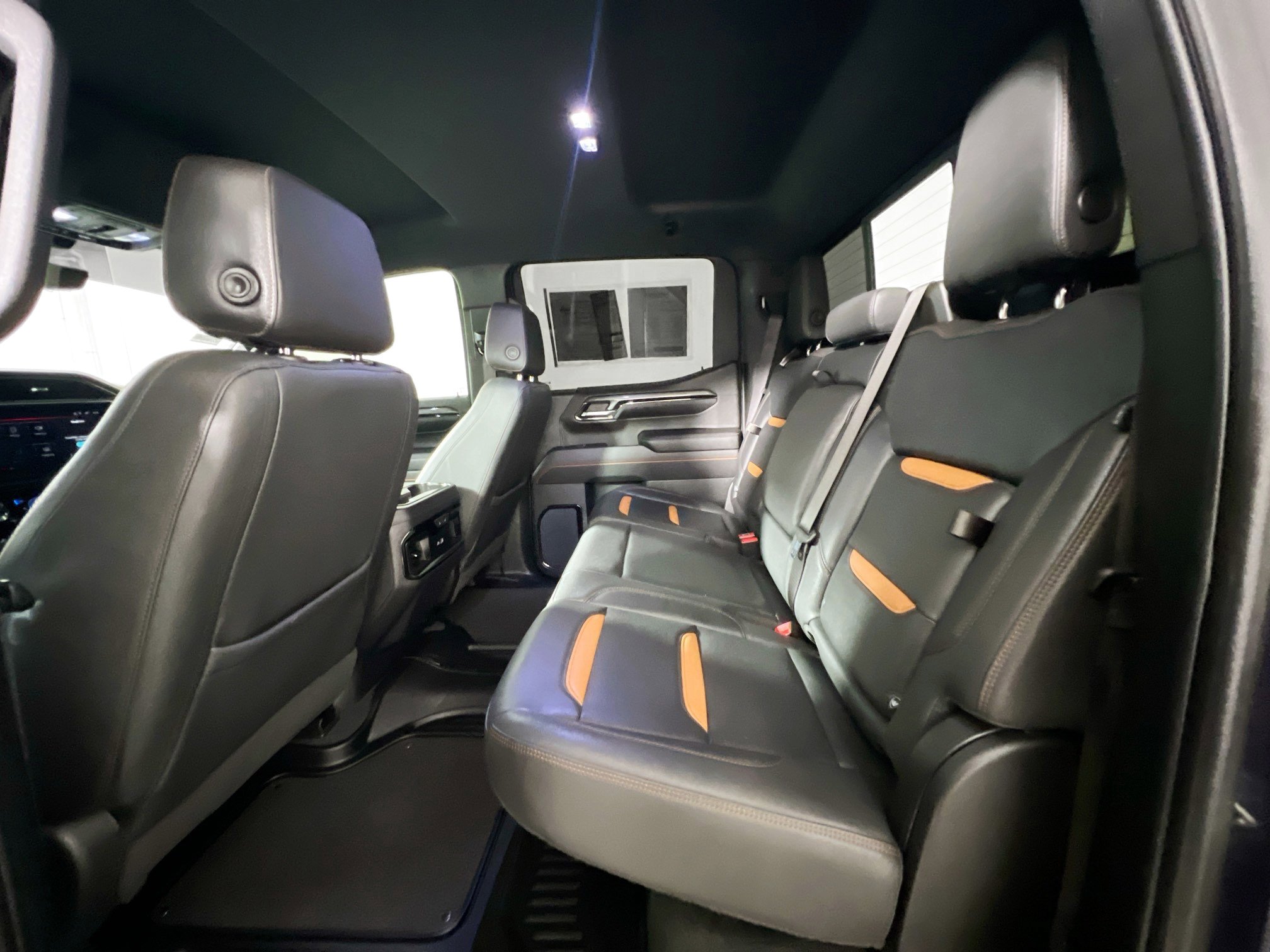 Used 2023 GMC Sierra 1500 AT4 w/ Technology Package image 29