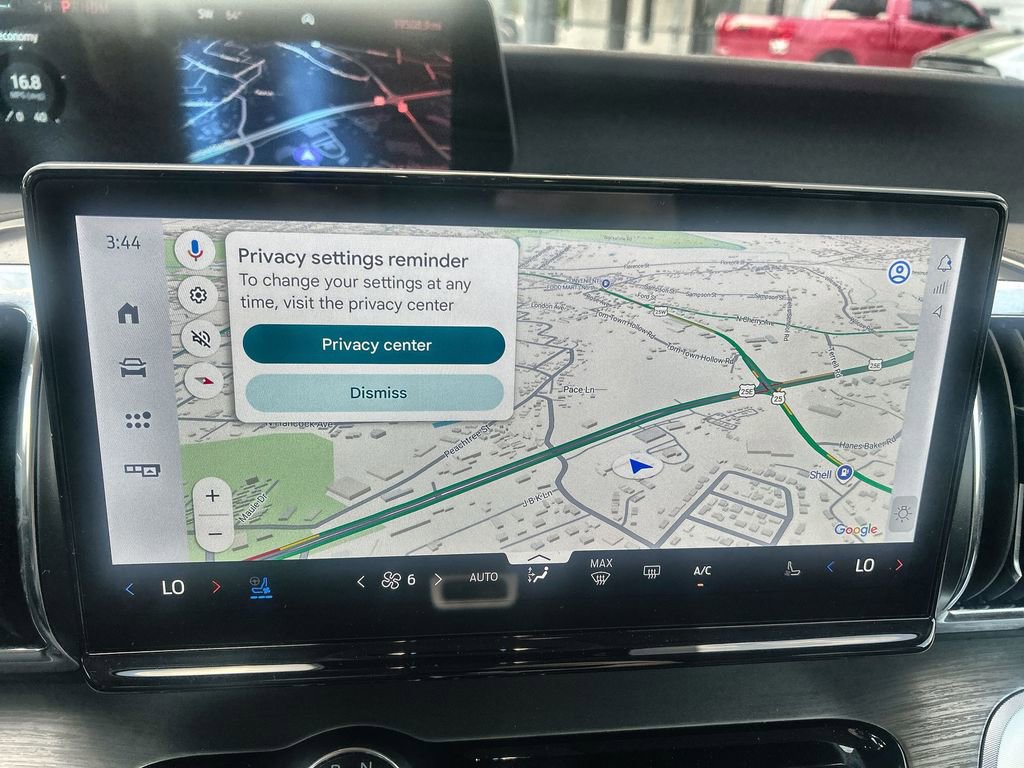 Used 2025 Ford Expedition Platinum image 24