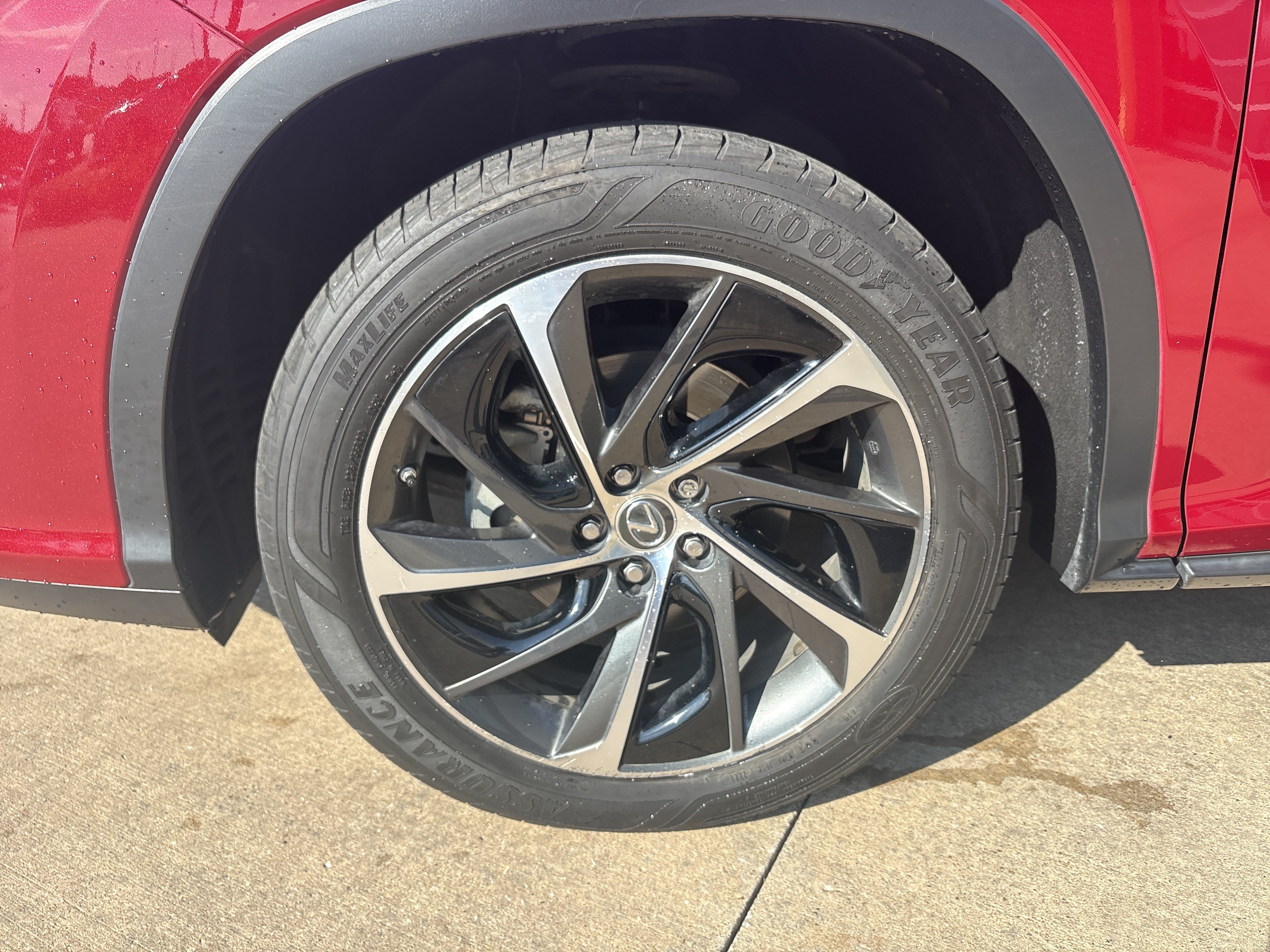 Used 2018 Lexus RX 450h AWD w/ Luxury Package image 12