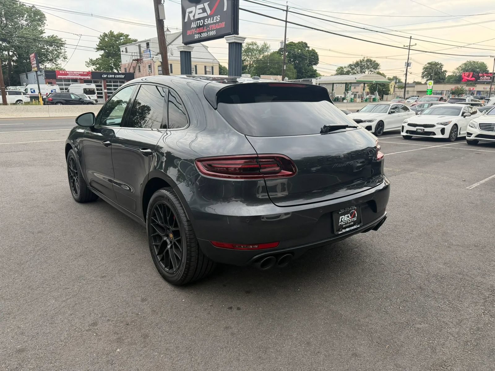 Used 2017 Porsche Macan GTS AWD/4WD image 5