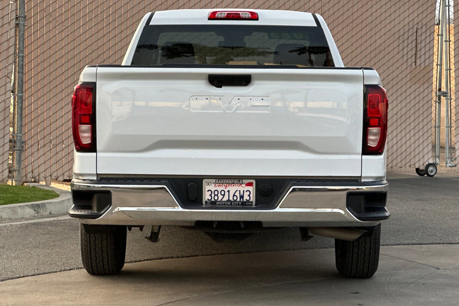 Certified 2023 GMC Sierra 1500 Pro w/ Convenience Package image 5