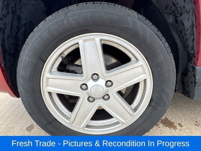 Used 2010 Jeep Compass Sport AWD/4WD image 9